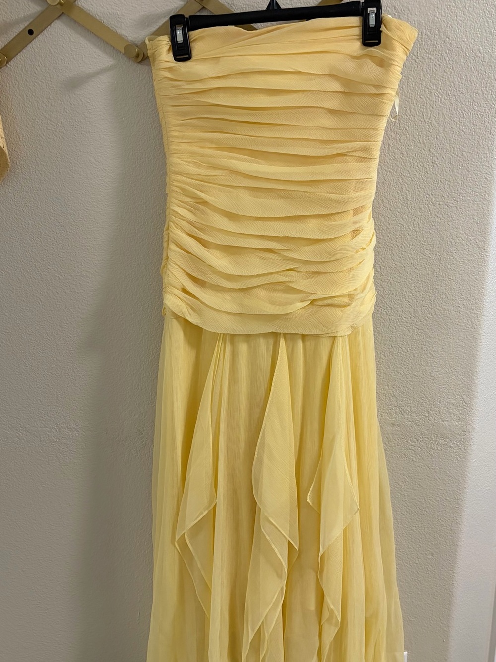 BCBGMaxAzria Strapless Chiffon Tiered Yellow Gown